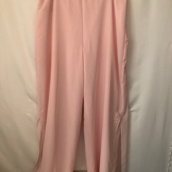 COPY - Womens Pink Sheer with Liner Wide Pants. Size 18 - Picture 1 of 8